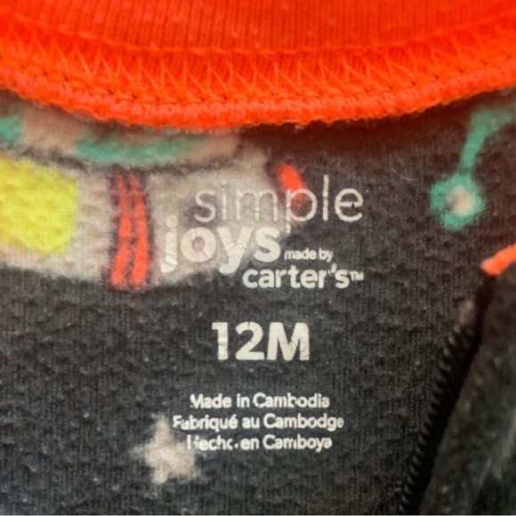 Carter’s Bundle of 2 Dinosaurs Space Fleece Footsie Onesies Size 12mos - Picture 3 of 6